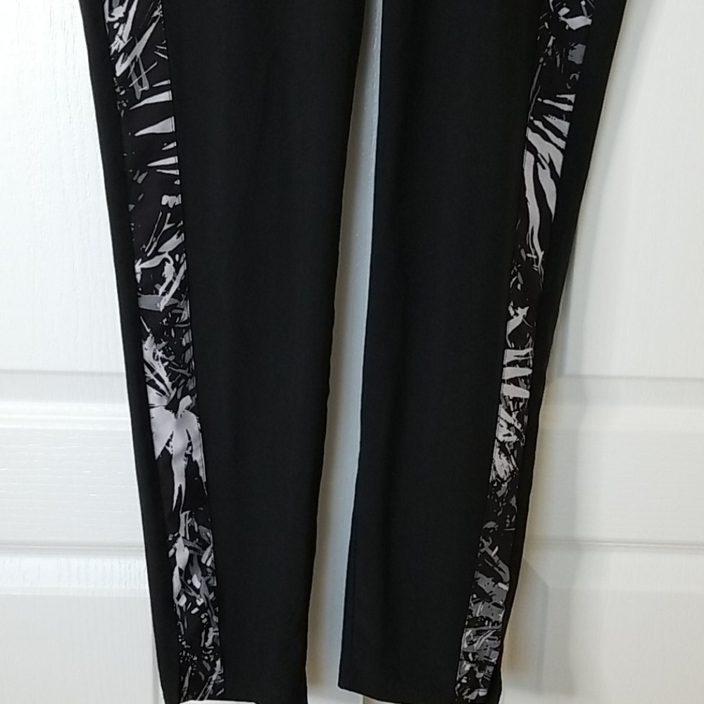Fabletics Jogger Pants - image 3